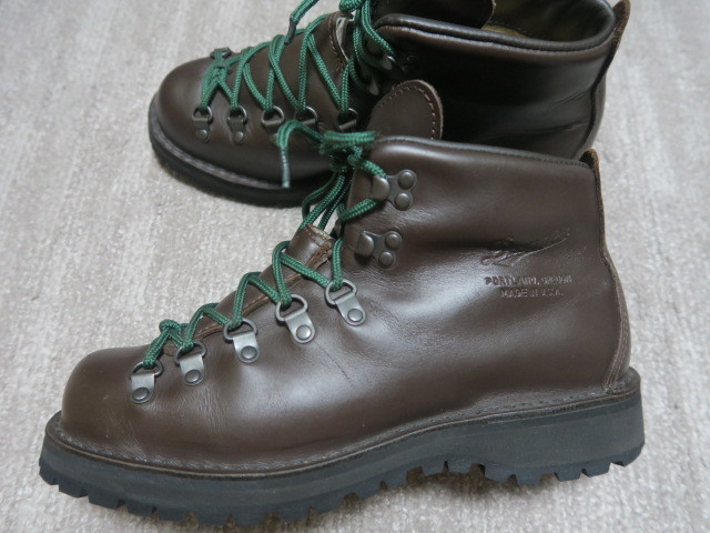 4.8万 美品 USA製 Danner 30800 ゴアテックス マウンテンライト US8 EE 名作最高峰モデルトレッキングブーツ 透湿防水 アメリカ製