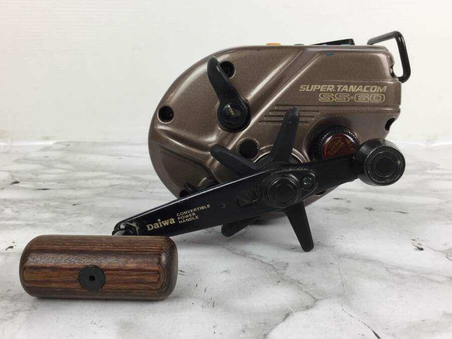 ☆Daiwa イカ名人 電動リール タナコン SS-60 オールドリール ダイワ