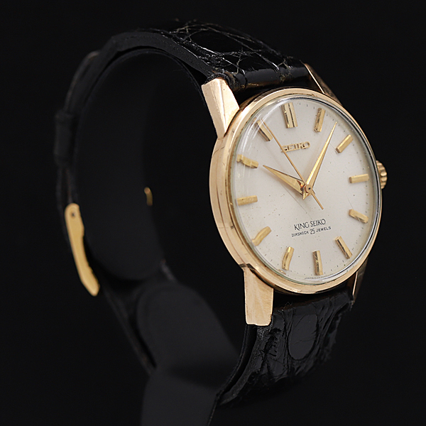 1円★アンティーク◎正規【SEIKO/キングセイコー】手巻き 25石 シルバー文字盤 レザー/黒 メンズ腕時計 032A0063278 | アンティーク キングセイコー キングセイコーファーストの通販 ヴィンテージのキングセイコー、評価され続ける理由とその魅力 セイコーの隠れた名作腕時計「キングセイコー」。その渋すぎる魅力に今