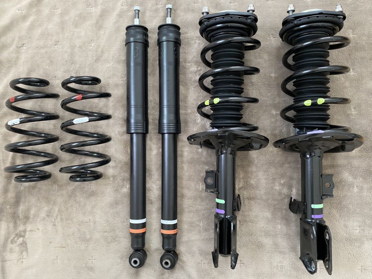 ◇新車外し 2019年式 80系ヴォクシー、ノア、エスクァイア 2WD 純正 