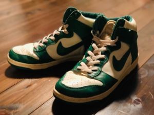 緑 白 ナイキの平均価格は9 733円 ヤフオク 等の緑 白 ナイキのオークション売買情報は50件が掲載されています