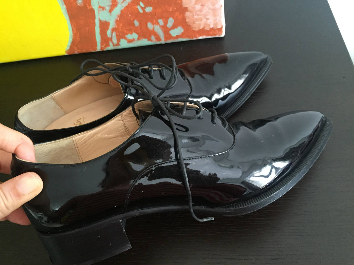 【赤字超特価，100%新品】 素敵 クリスチャンルブタン 可愛い CHRISTIAN LOUBOUTIN１１万円定価 本物 黒 パテント 靴3７ 結婚式 パンプス ヒール(37)｜売買されたオークション情報、yahooの商品情報をアーカイブ公開 - オーク 女性用
