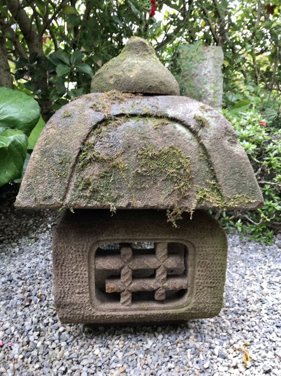 古民具建築雑貨石材造園資材工具古美術石仏オブジェガーデニング石造彫刻【古代置灯篭・茶庭石灯篭】坪庭水鉢蹲盆栽盆石屋上山野草その他