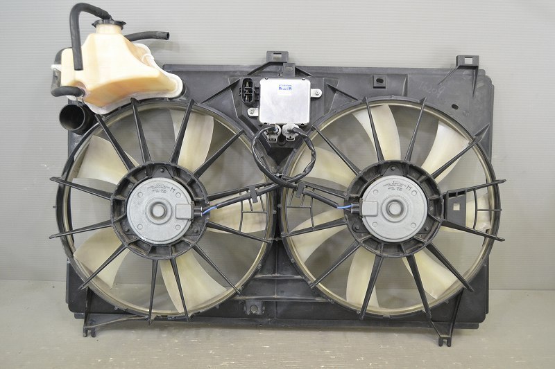 3DO2212BG1 ) トヨタ プリウス ZVW30 純正ハイブリッドバッテリー