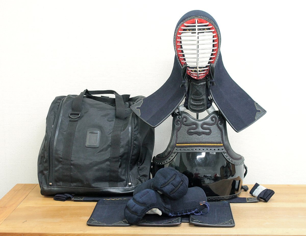 s0706○防具一式◆つむじ63.8cm◆6mmミシン刺◆中高生・女子も155-160cmくらい◆正課用・初心者向け◆ジュラルミン◆剣道