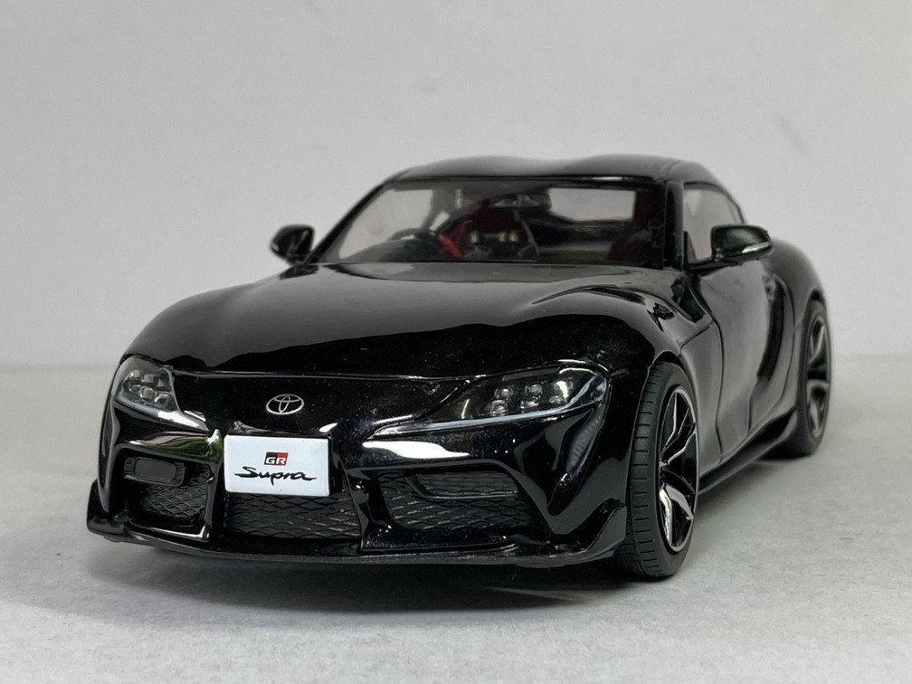 GR スープラ (Supra) ブラックメタリック カラーサンプル ミニカー