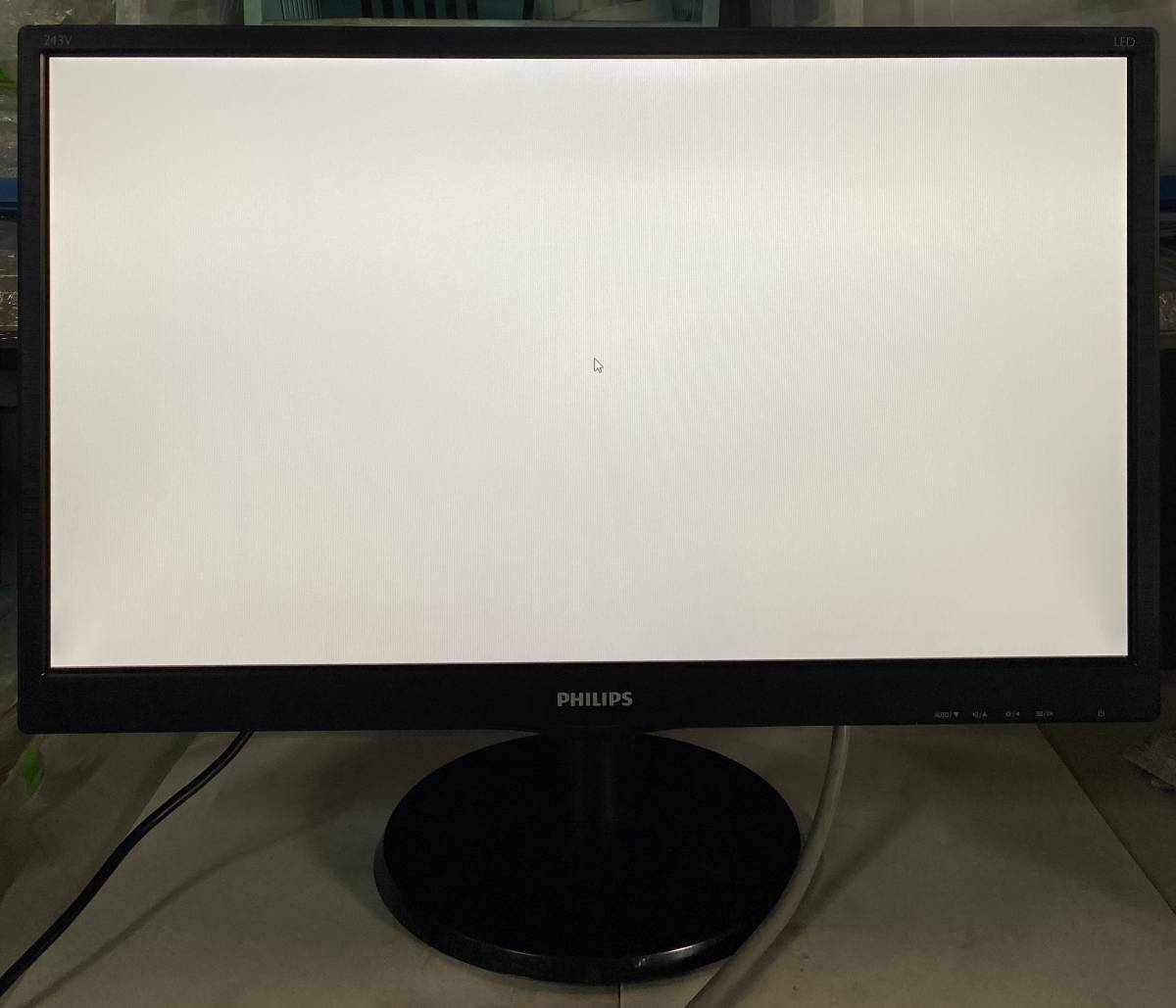  Philips 液晶モニター 243V5QHABA/11 №R030622-17(23インチ～)｜売買されたオークション情報、yahooの商品情報をアーカイブ公開 - オークファン 23インチ～