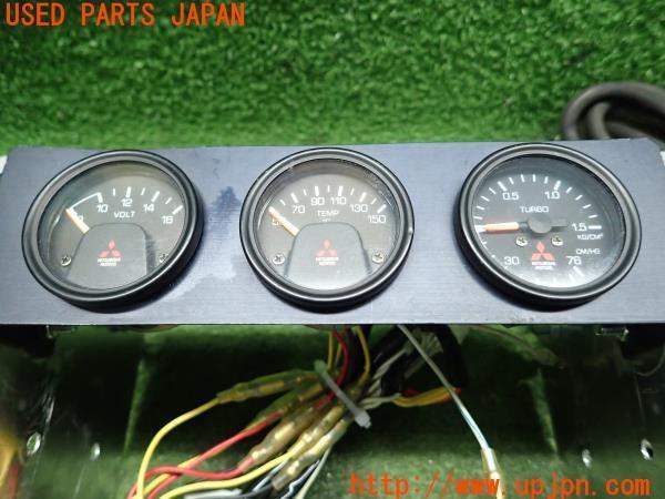3UPJ=71880500]ランエボ7(CT9A)GSR 純正 3連メーター 追加 ランサーエボリューション 中古