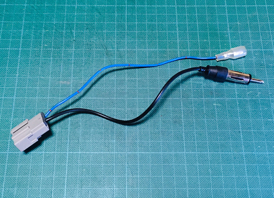 カーオーディオ アンテナ変換ケーブル 取り付けキット 配線 売買されたオークション情報 Yahooの商品情報をアーカイブ公開 オークファン Aucfan Com