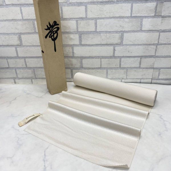 定番人気，お買い得 正絹 箱付き 定価55000円 反物 和服 生地 着物(女性和服、着物)｜売買されたオークション情報、yahooの商品情報をアーカイブ公開 - オークファン その他