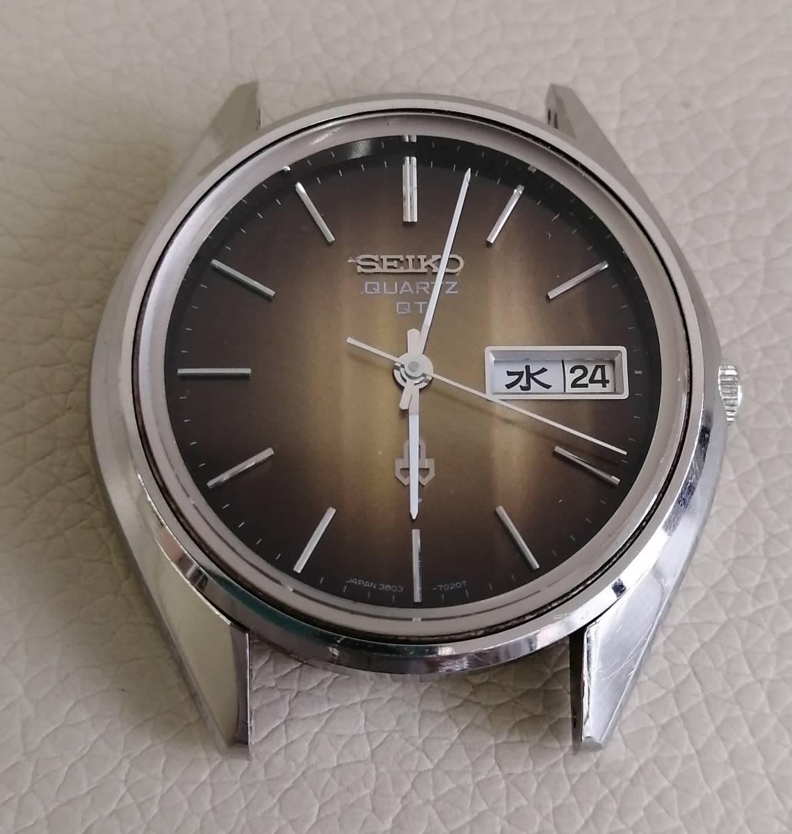 【不動ジャンク】SEIKO QUARTZ セイコー 38クォーツ 3803-7090 腕時計 デイデイト 本体のみ ３針