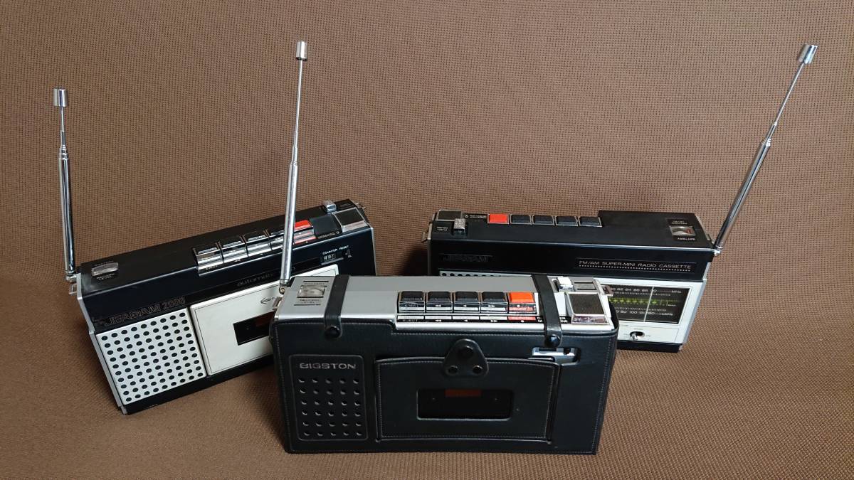 珍品 小型ラジカセ 3台まとめて JUNK品 三菱 JEAGAM JR-2000×2台 
