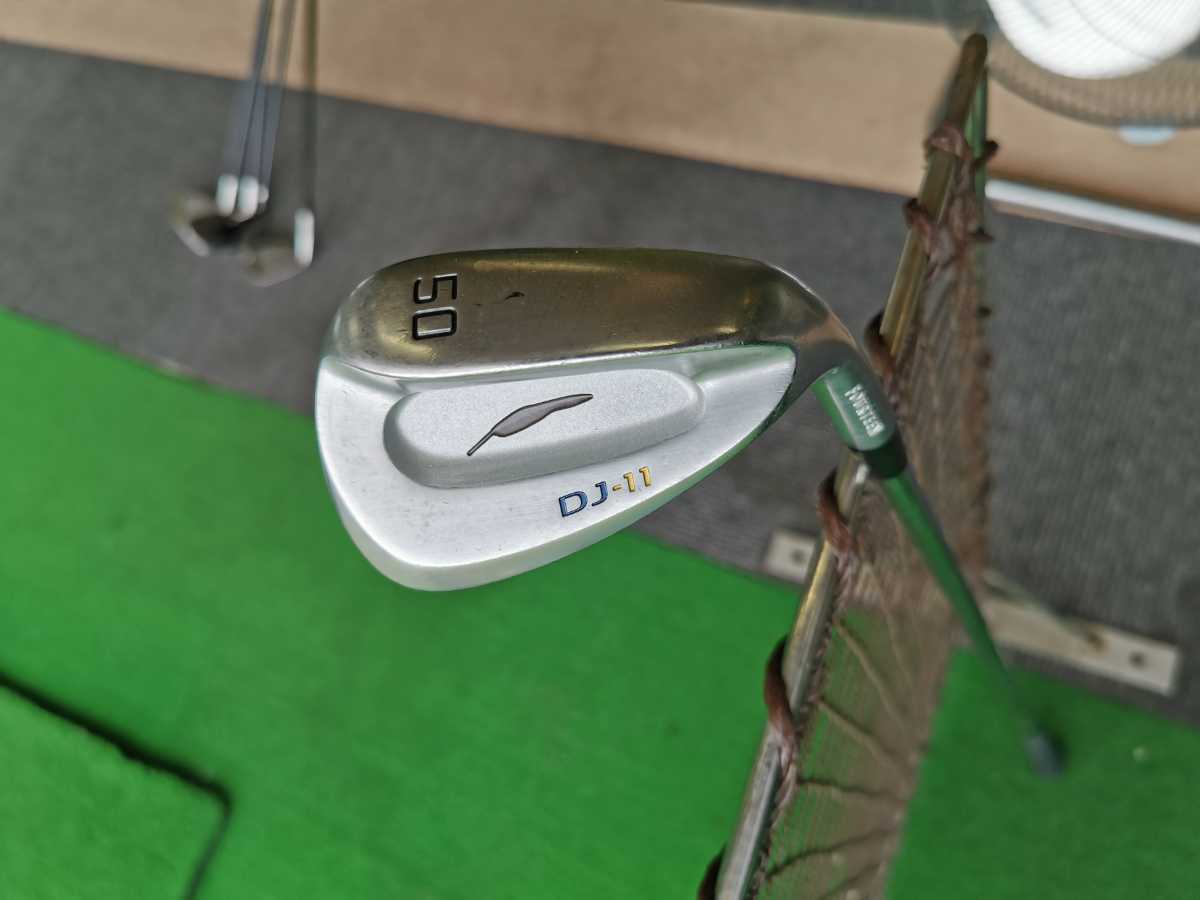 G13. タイトリスト T100 7番アイアン 33° AMT TOUR WHITE S200 T100 