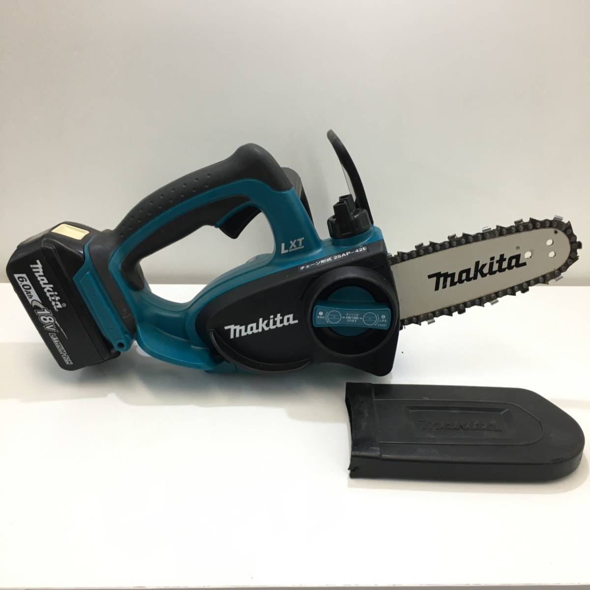 マキタ 充電式チェンソー 18V | UC122DZ 青 中古C傷汚れ ガイドバー 
