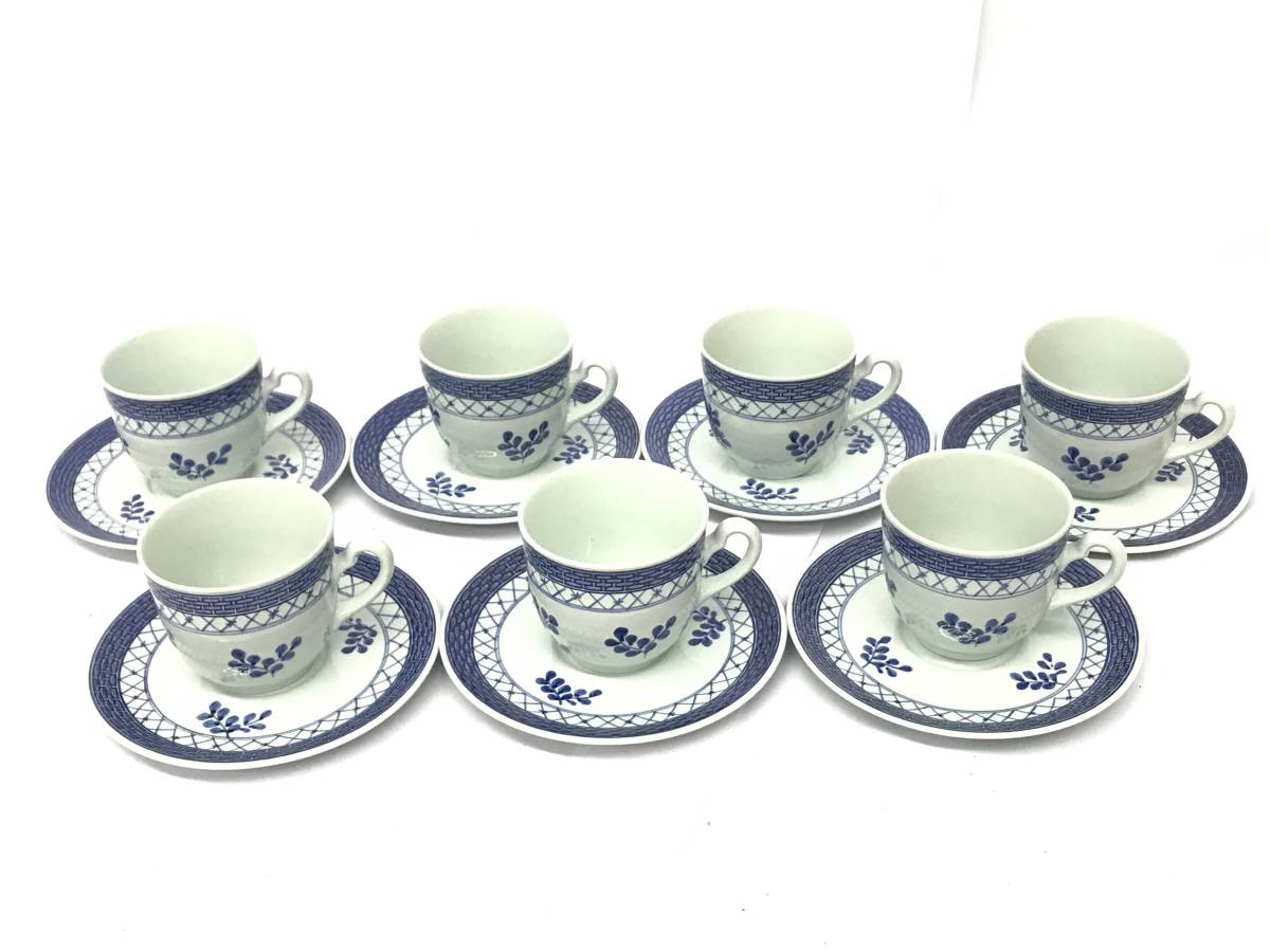 ロイヤルコペンハーゲン ブルーフルーテッド カップ 北欧美品&frasl;定価1.1万&frasl;ロイヤルコペンハーゲン RoyalCopenhagen ロイヤル・コペンハーゲン Copenhagen Royal - Yahoo!オークション ハイ 240ml ティーカップ＆ソーサー ブルー ハーフレース ティーカップ&amp;ソーサーの通販