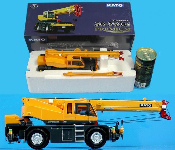 KATO 1/50スケールモデル クレーン車 SR-250Ri ★K-77_1