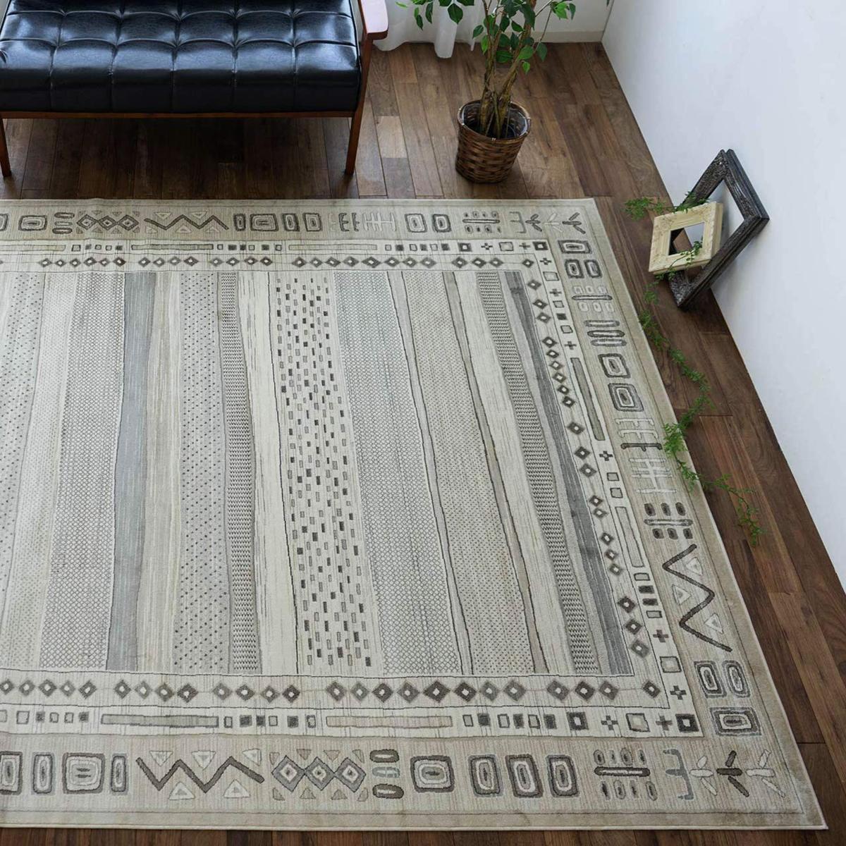 ◇送料無料◇ネイティブ モケット織り 絨毯 約195×195 cm 2畳 ベージュ トライバルデザイン ベルギー ラグ カーペット ギャベ柄
