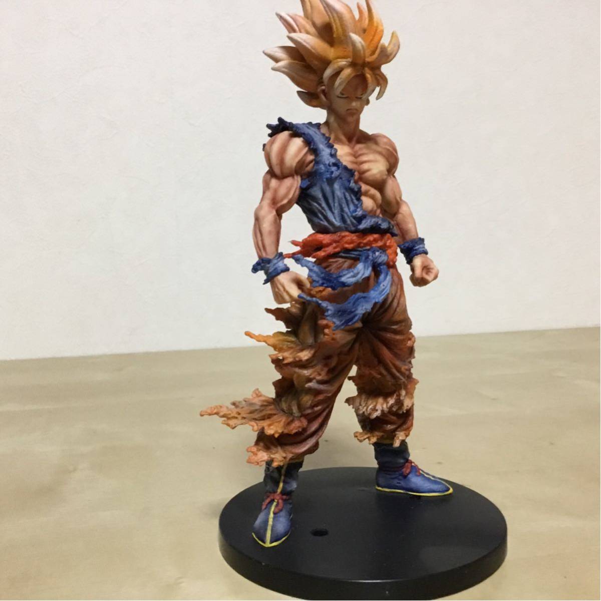 ドラゴンボール スーパーサイヤ人 孫悟空 フィギュア Dragon Ball リペイント 塗装 検索 クレーンゲーム 景品 おもちゃ Z 改 超 Gt ドラゴンボール 売買されたオークション情報 Yahooの商品情報をアーカイブ公開 オークファン Aucfan Com