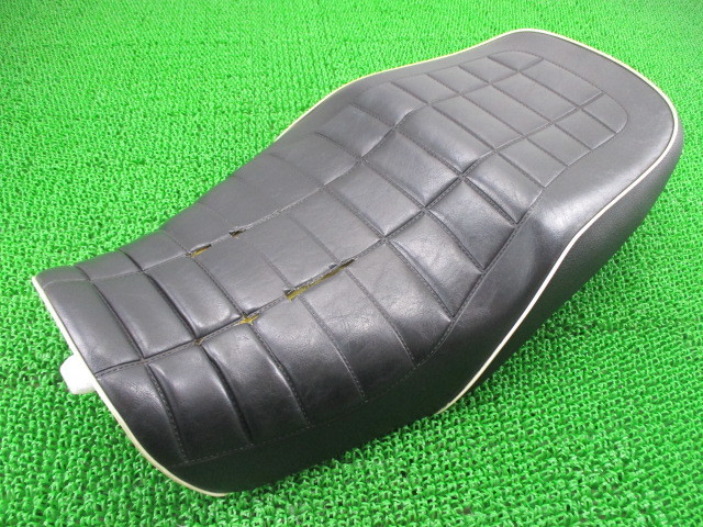 中古 カワサキ 純正 バイク 部品 ZRX1200R シート 純正 53001-1831 ZR1200A 修復素材や張替えベースに お安くどうぞ 車検 Genuine