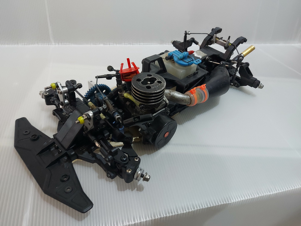 京商 マンティスFF GP エンジンカー 全国無料，新作 1円スタート