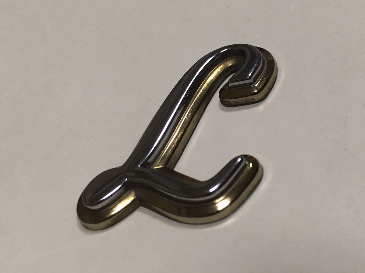 Y31 ブロアム L エンブレムです　　　セドリック セダン 150L オーテック ロング グロリア_3