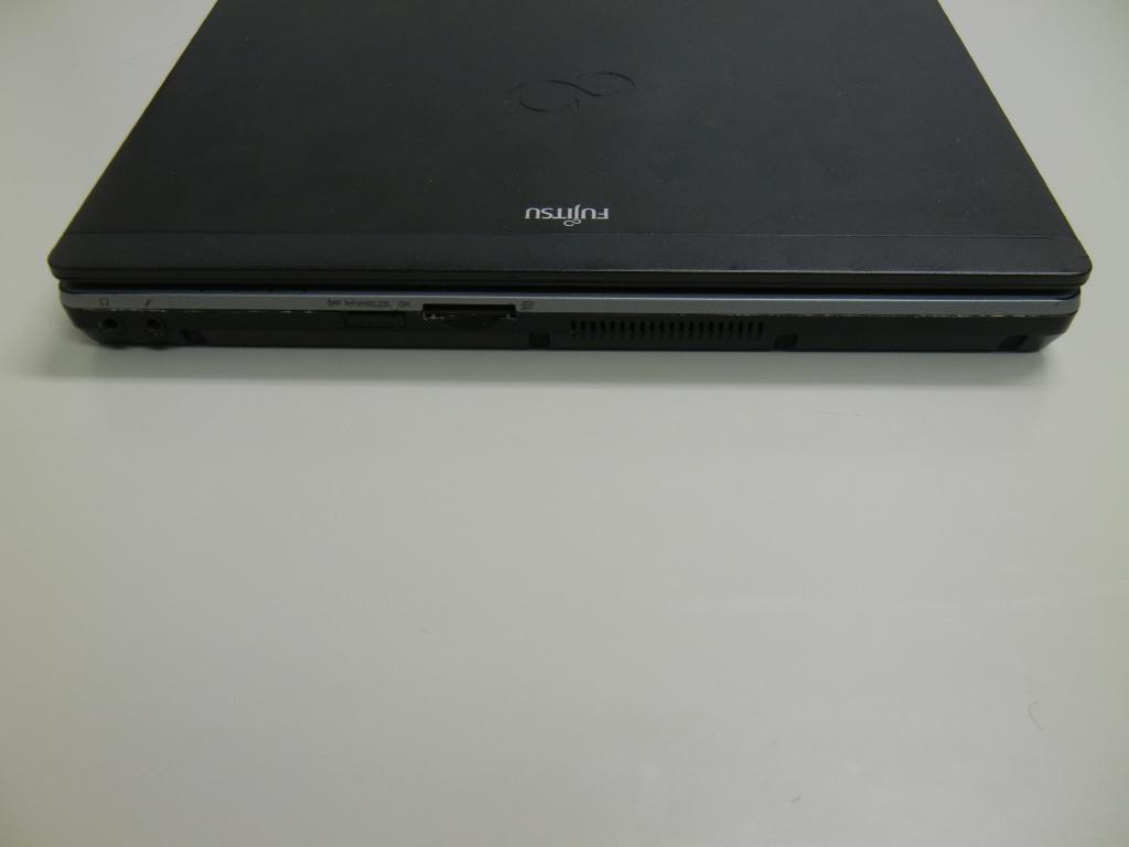 ジャンク キーボードLキー外れている為 FUJITSU 富士通/P772G/ノートPC