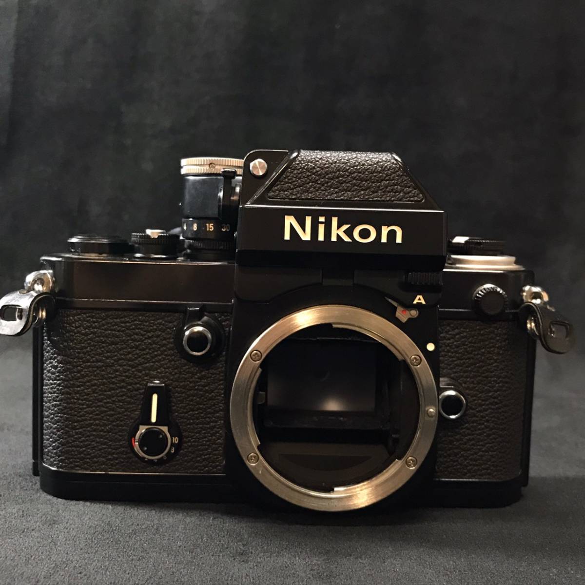 ☆オリンパス OLYMPUS OM-2 N ブラック☆シャッター全速・露出計完動