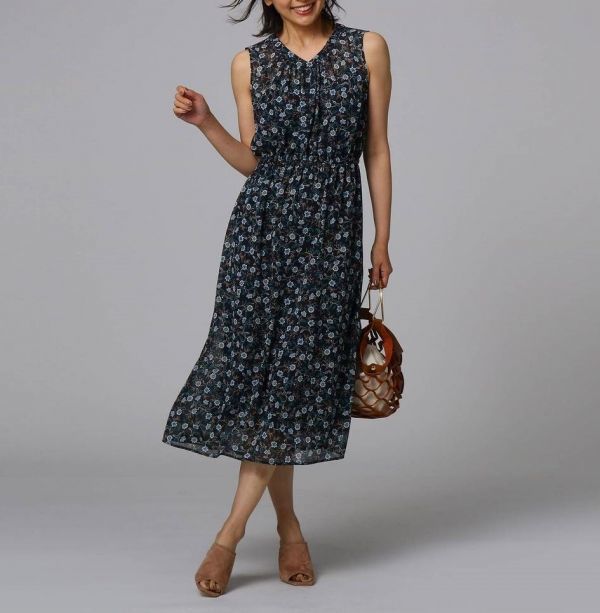 アンタイトル Untitled 定価 28 080円 19モデル フラワープリント ウエストマーク ロングワンピース 1 Sサイズ ワンピース ロング 売買されたオークション情報 Yahooの商品情報をアーカイブ公開 オークファン Aucfan Com