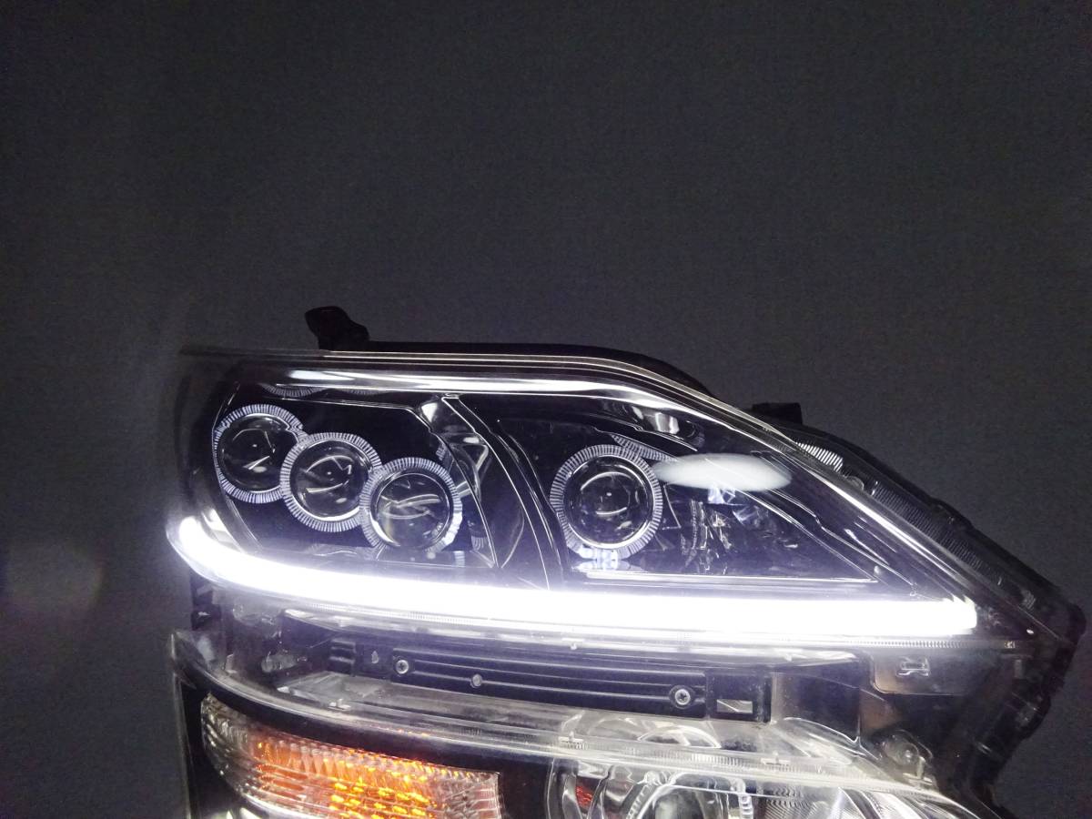 流れる シーケンシャルLEDライン ヴェルファイア 20 HID AFS 