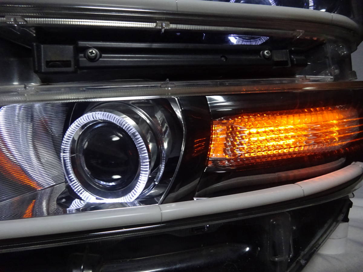 流れる シーケンシャルLEDライン ヴェルファイア 20 HID AFS 