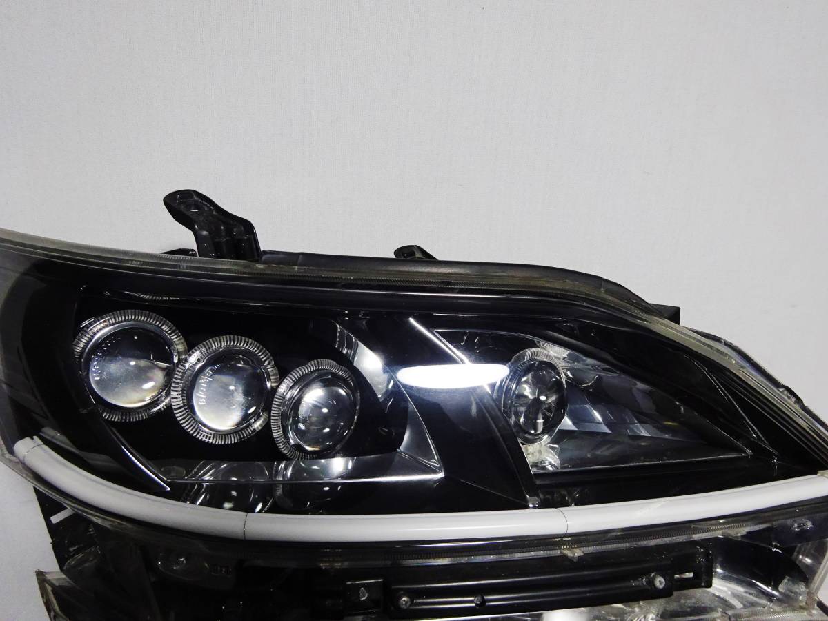 流れる シーケンシャルLEDライン ヴェルファイア 20 HID AFS 