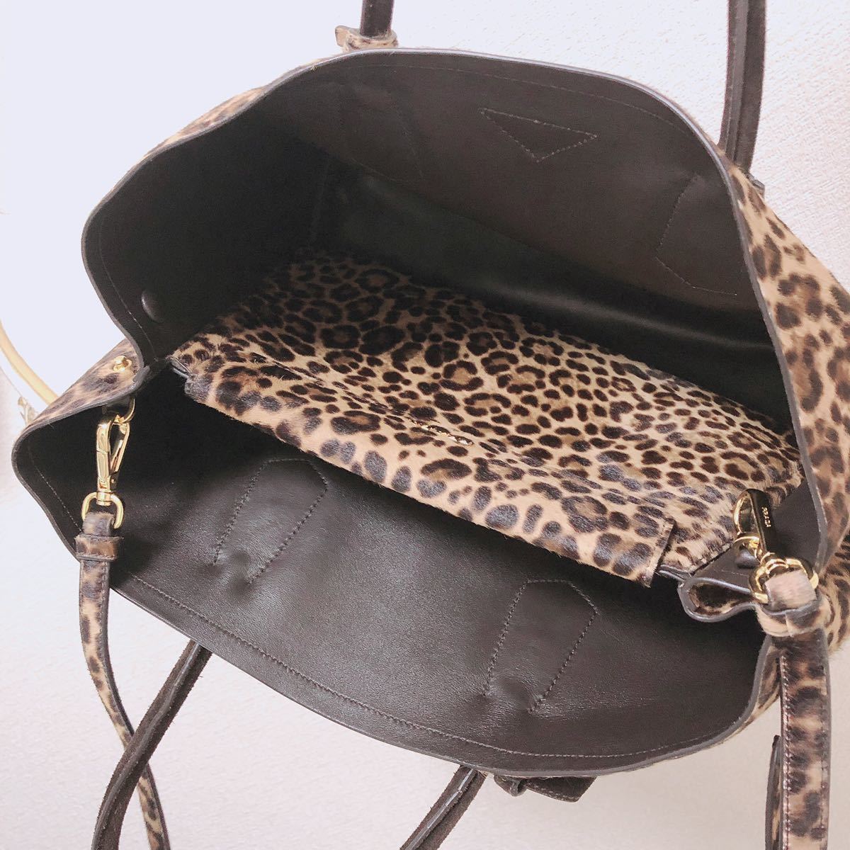 新品 同様 PRADA プラダ 2way 斜めがけショルダー ハラコレザー 高級 
