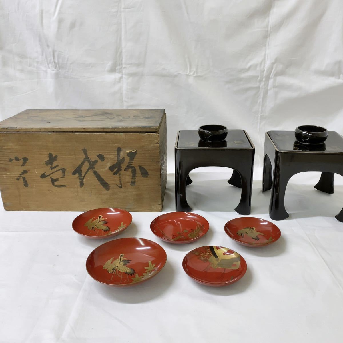 酒器 漆器 | 盃 (三組) 蒔繪 会津漆器 盃台 .: 旧家にありま