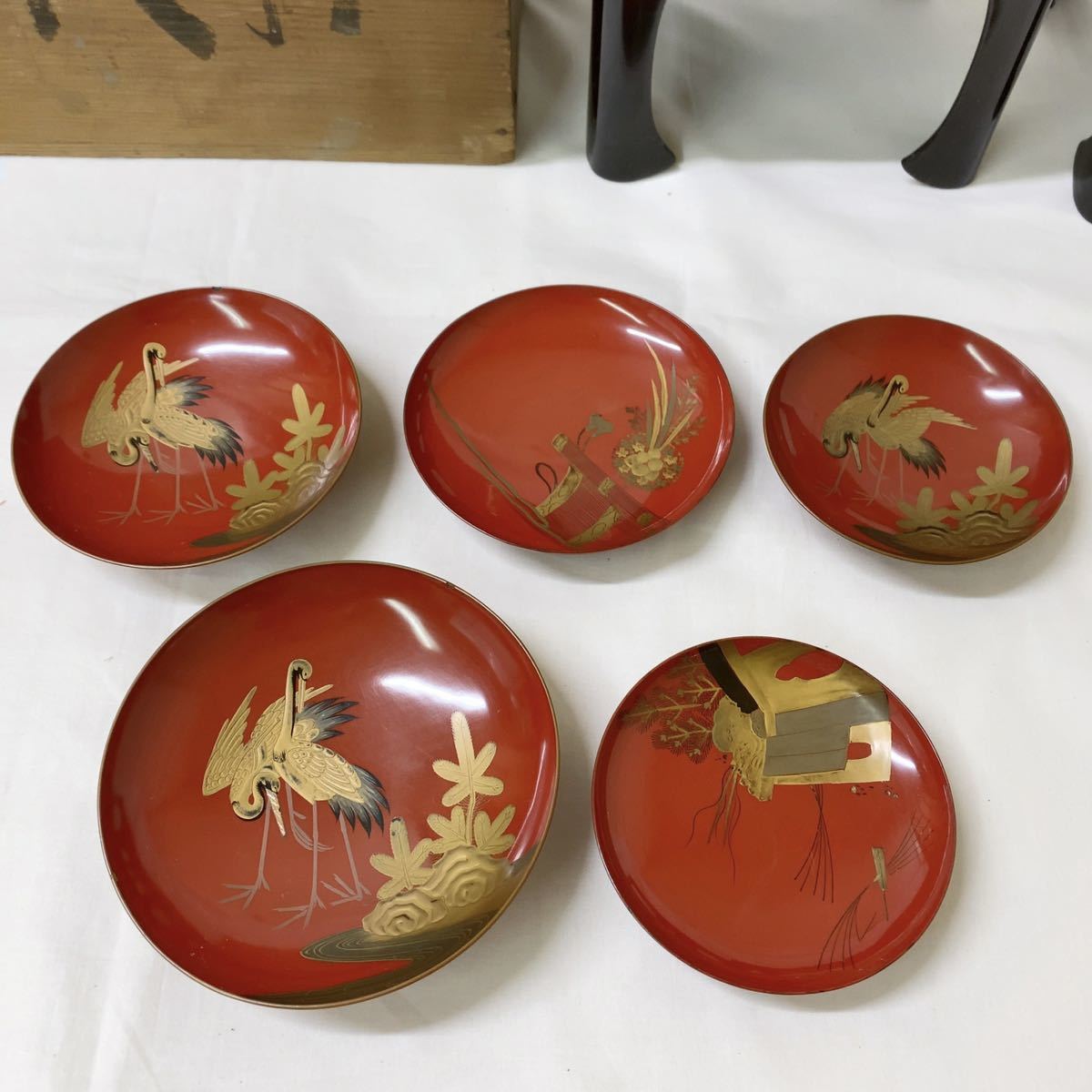 酒器 漆器 | 盃 (三組) 蒔繪 会津漆器 盃台 .: 旧家にありま