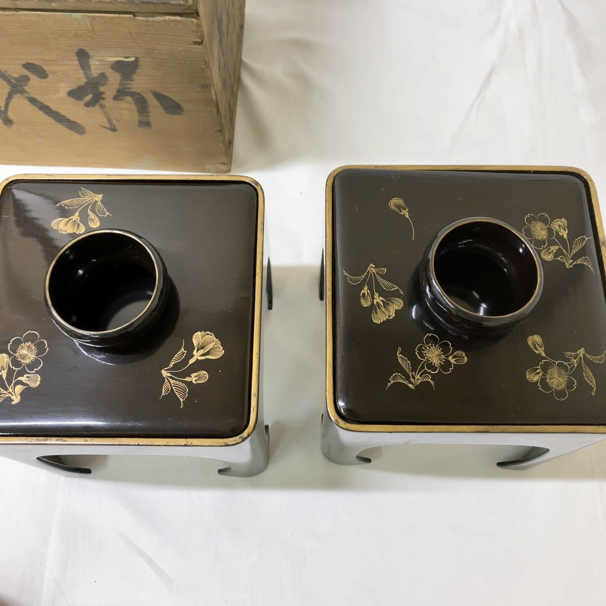 酒器 漆器 | 盃 (三組) 蒔繪 会津漆器 盃台 .: 旧家にありま