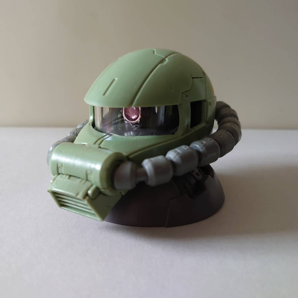 機動戦士ガンダム Exceed Model Zaku Head エクシードモデル ザクヘッド 2 量産型ザクii 機動戦士ガンダム 売買されたオークション情報 Yahooの商品情報をアーカイブ公開 オークファン Aucfan Com