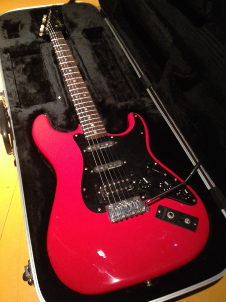 Tokai Super L White Pu搭載 St ブラッドギルス 80年代 トーカイ 売買されたオークション情報 Yahooの商品情報をアーカイブ公開 オークファン Aucfan Com