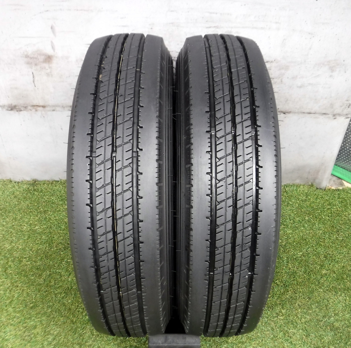 ★185/85R16，ダンロップ ENASAVE SPLT38!!☆極上バリ山!!夏タイヤ!!☆カローラ，ノート，フリード等に!!2本セット価格!!_R73 ダンロップ エナセーブ SP 4本セット 価格｜225&frasl;75R16 111&frasl;109N