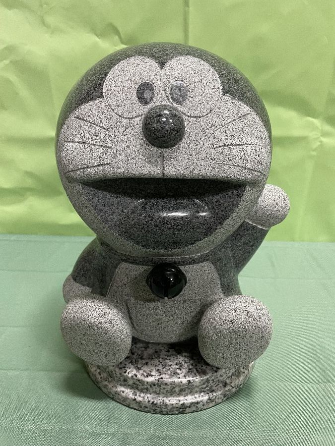 入手困難レア品　TAKAO製 ドラえもん　御影石　置物　スタチュー 未使用品 TAKAO ドラえもん スタチュー ドラえもん（D）300 御影石の
