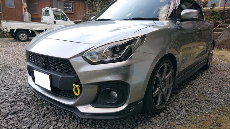 車 ZC33S 純正アイライン プレミアムシルバーメタリック