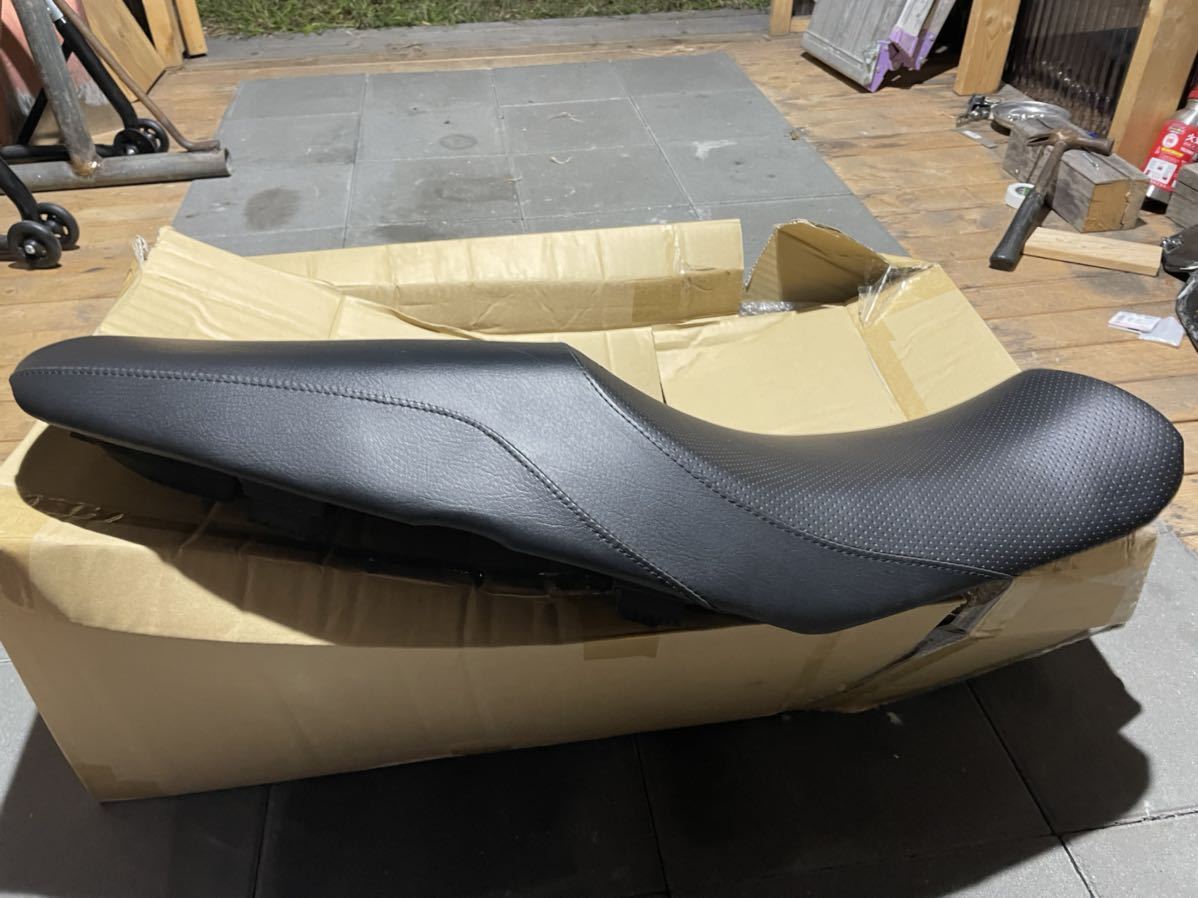 ZX-14R GTR1400 ZZR1400 トゥーズカスタム製スプリームシート 1400GTR