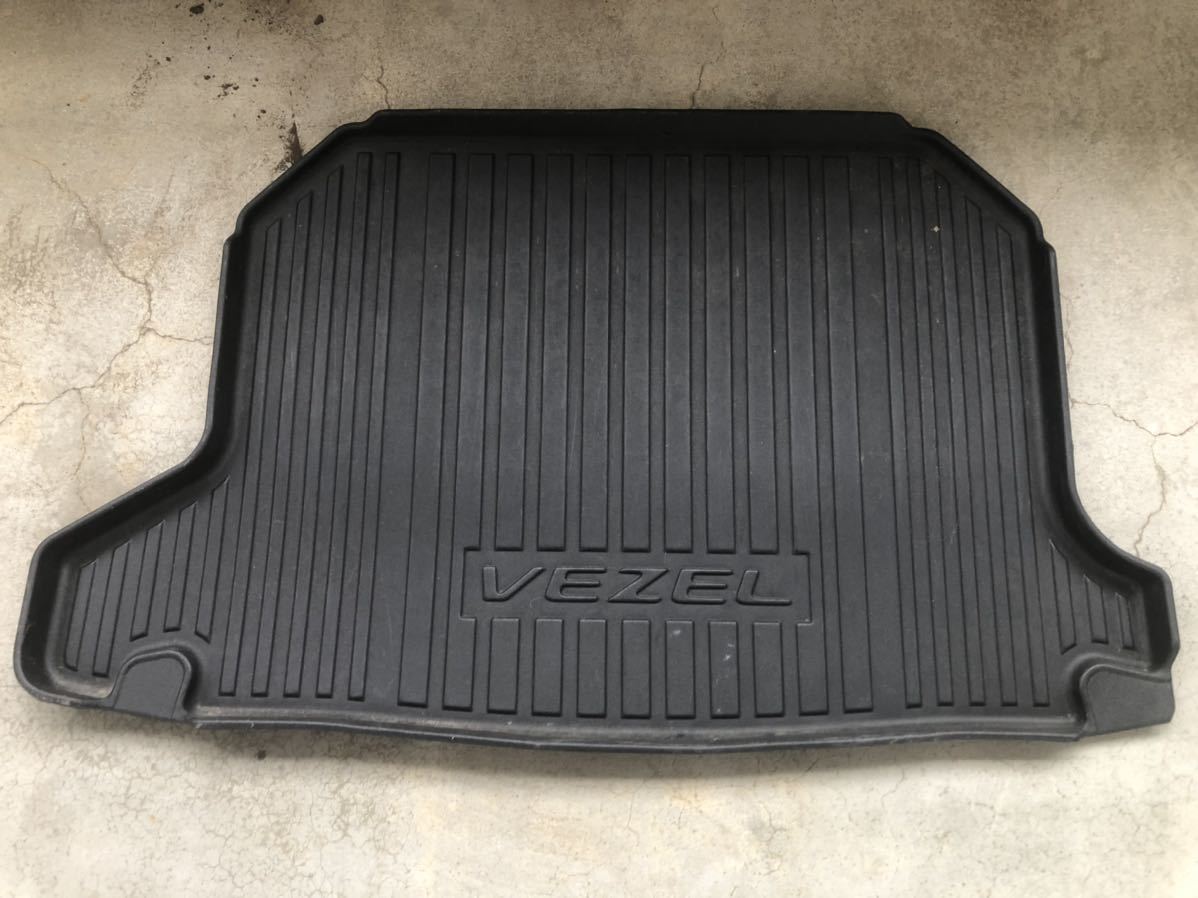 爆買い，新品 ヴェゼル ハイブリッド純正トランクマット 品 DAA-RU4 ラゲッジトレイ 純正オプション VEZEL(ホンダ用)｜売買されたオークション情報、yahooの商品情報をアーカイブ公開 - オークファン ホンダ用