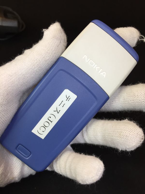 貴重☆美品☆数日のみ使用☆NOKIA☆1110i☆携帯電話☆充電器☆海外☆ノキア☆ケータイ☆付属品☆動作未確認☆希少☆レア9/12g.h08