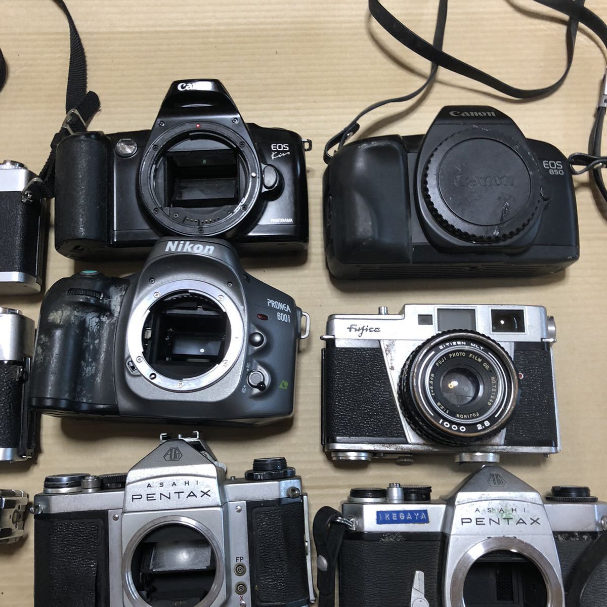 Canon F-1 フィルム一眼レフカメラ 付属品まとめてセット カメラ、光学