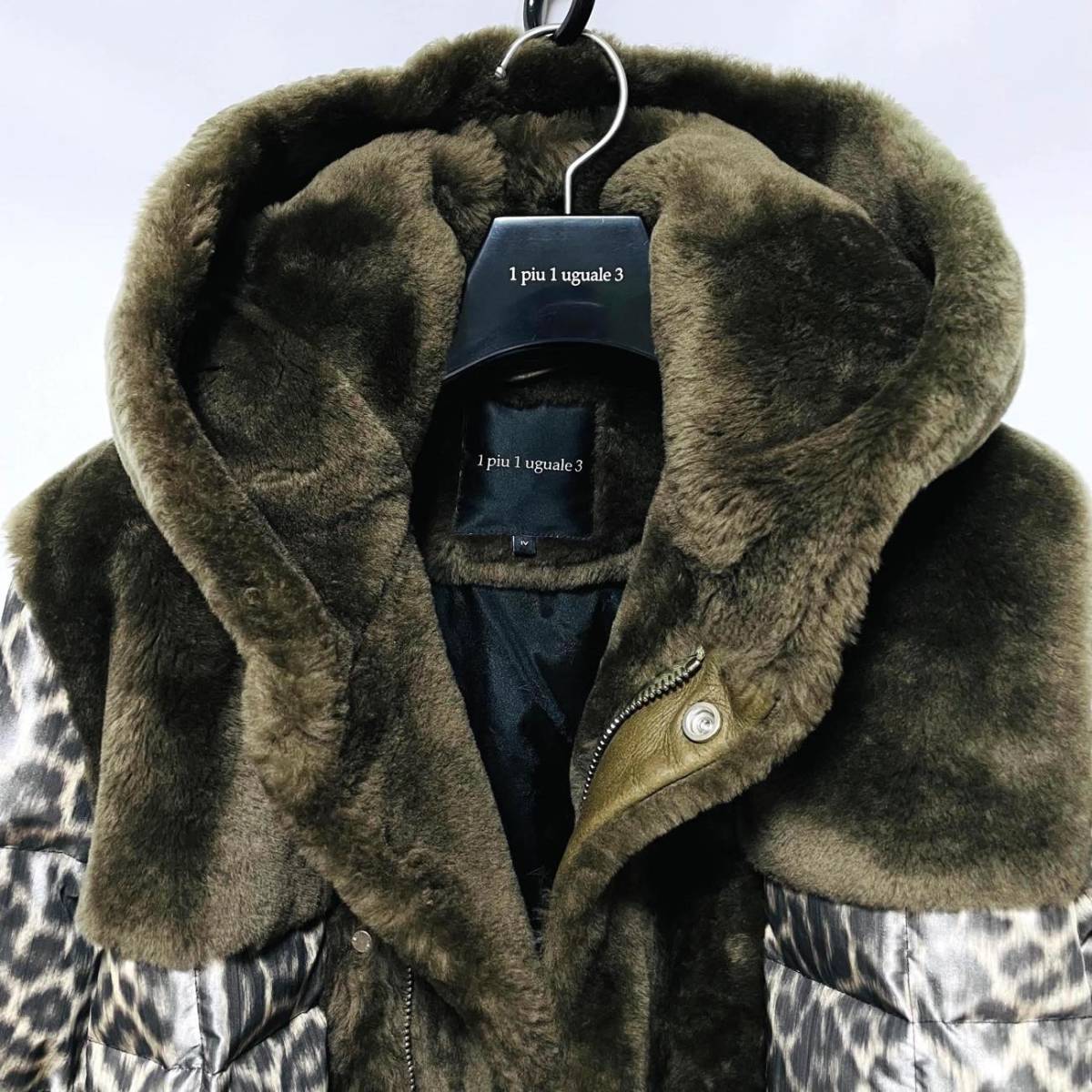 1PIU1UGUALE3 エンメティ 19AW ムートンレザー豹柄フードダウンコート 