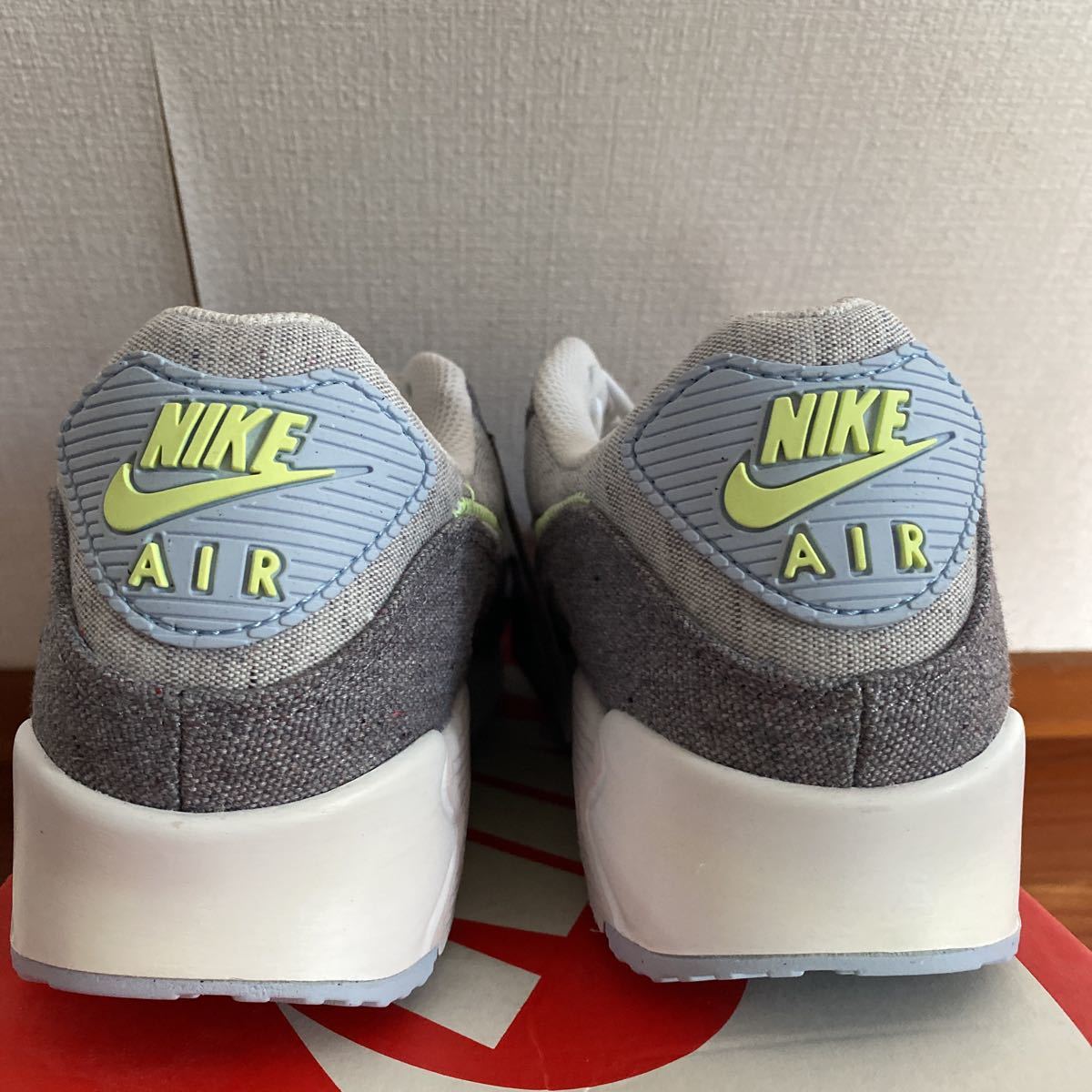 新品未使用　訳あり　NIKE AIR MAX 90 NRG サイズ8.5 VAST GREY/ -BARELY VOLT 0 NIKE NRG 中古の通販 -nike WHITE&frasl;WHITE