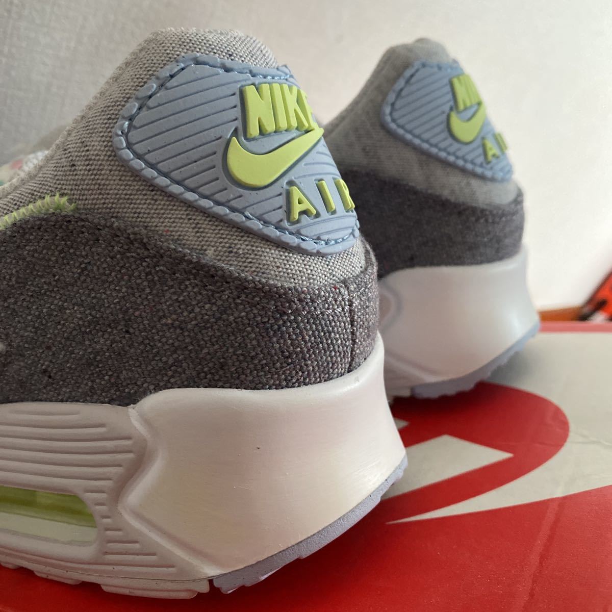 新品未使用　訳あり　NIKE AIR MAX 90 NRG サイズ8.5 VAST GREY/ -BARELY VOLT 0 NIKE NRG 中古の通販 -nike WHITE&frasl;WHITE