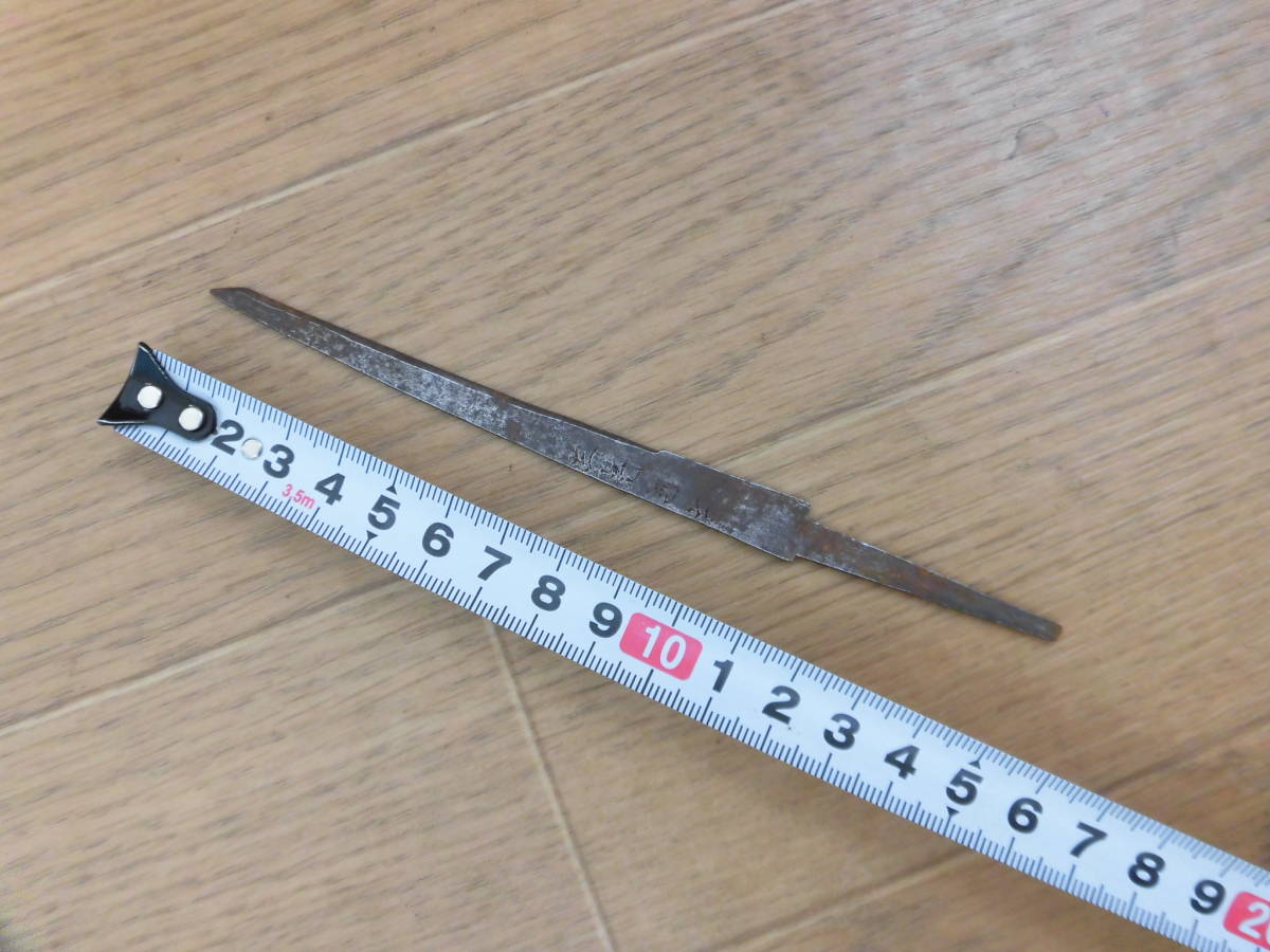 ☆ 刀身在銘有 武者図 小柄 刀装具 ☆ 小柄 笄 刀装具 服部