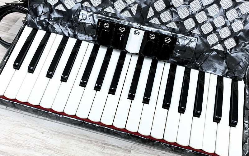 ☆CASIO電子キーボード 電子ピアノ 61鍵盤 CTK-630☆音楽教室用にも