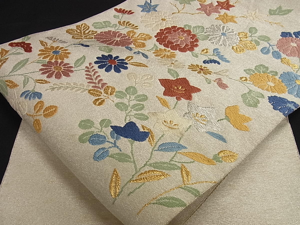 花美人着物■綴れ　八寸名古屋帯　唐織　秋草文　金銀糸　逸品　zy3620